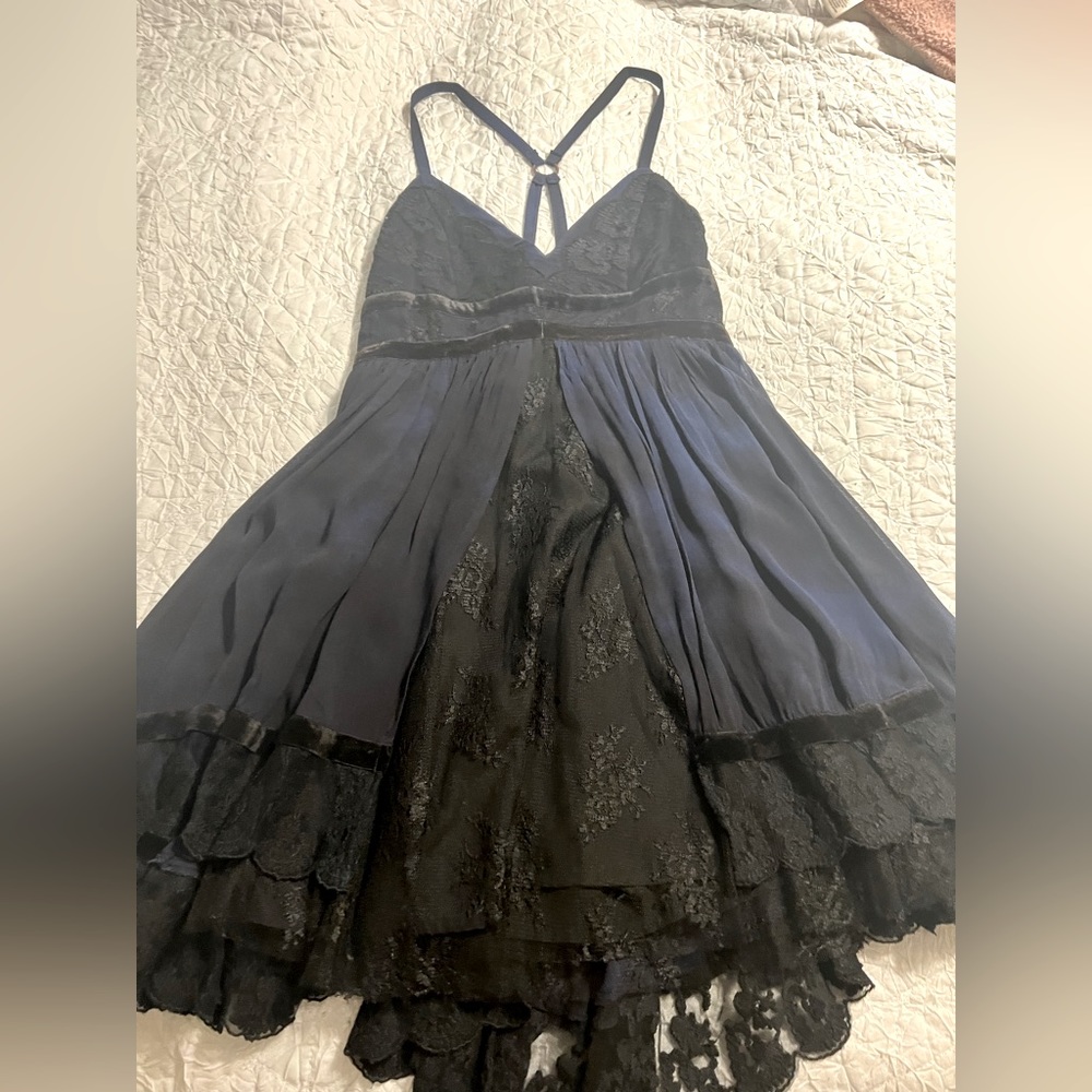 JUNIORS Sz large dress in cobalt blue with black lace